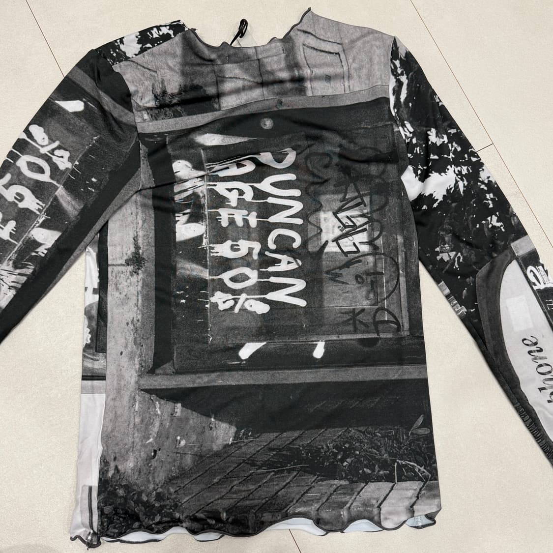 Graphic tee 상품이미지3