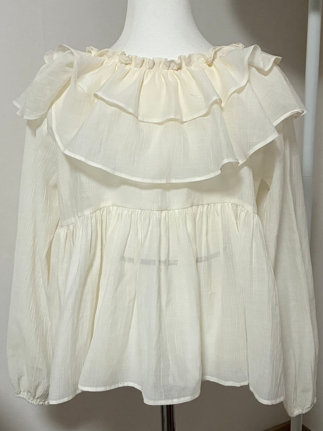 크림 셔링 블라우스 상품이미지2