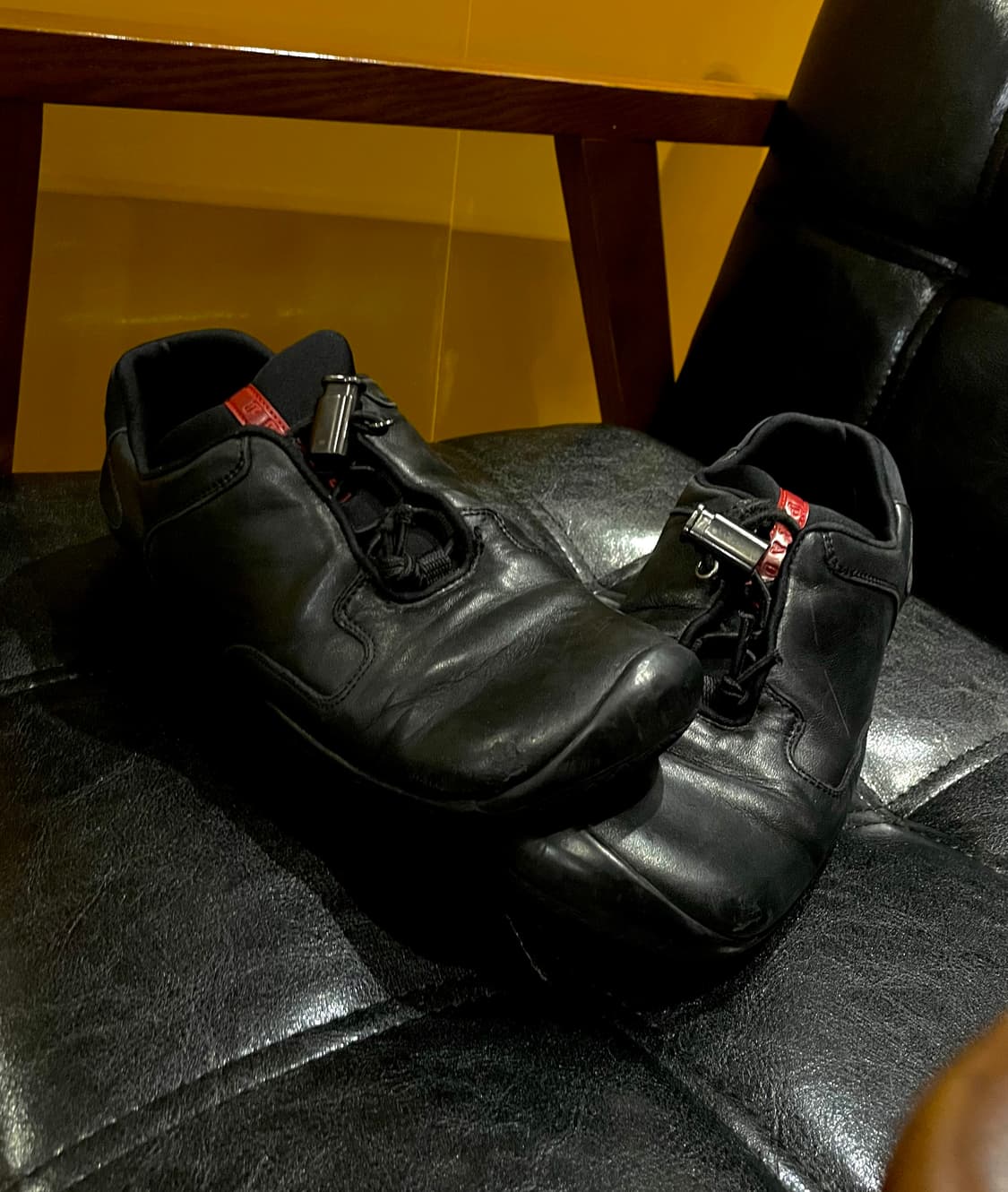 1999’s Prada Sport Toggles sneaker 상품이미지1