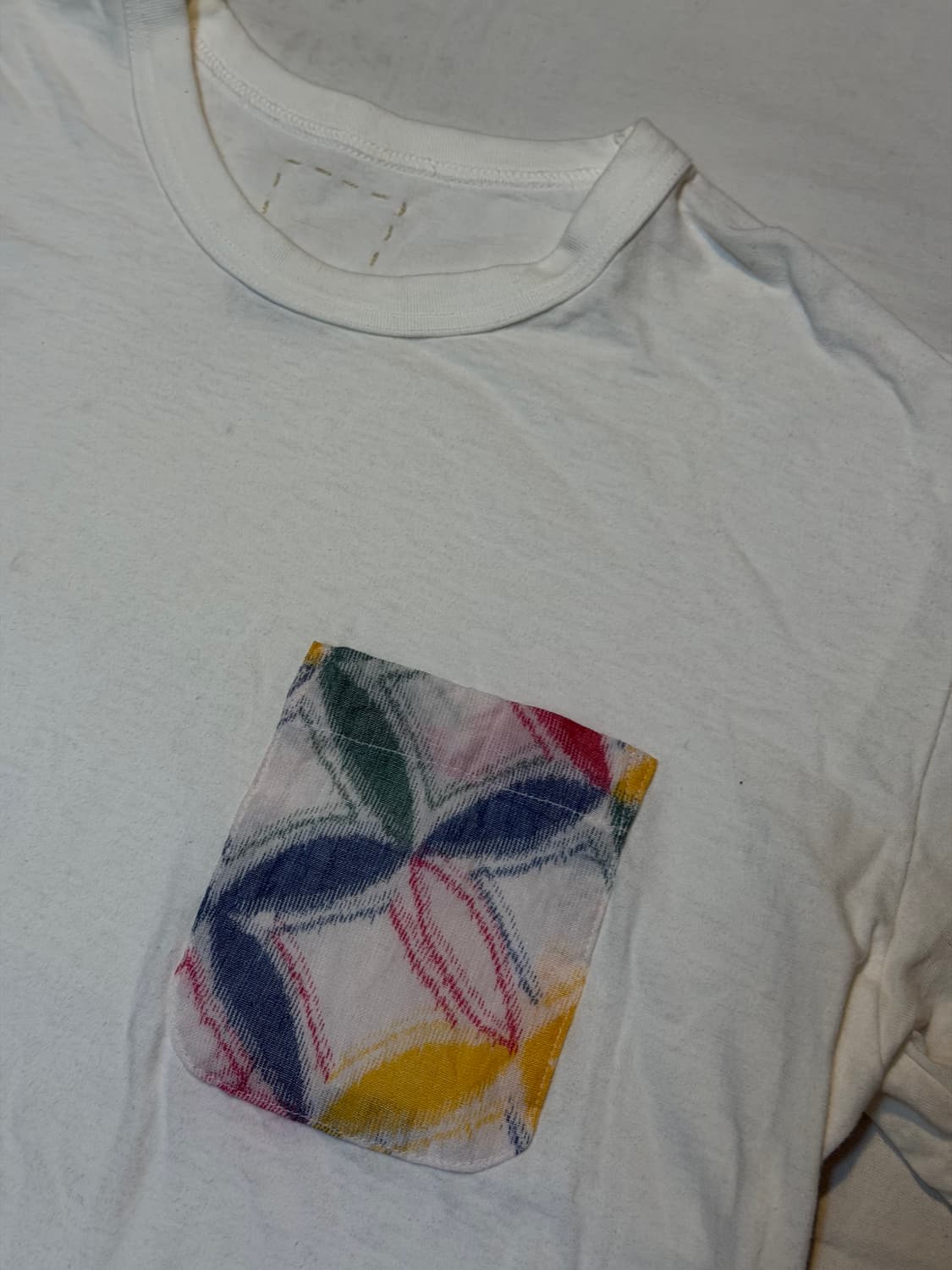 비즈빔 VISVIM 포켓 디테일 티셔츠 화이트 상품이미지2