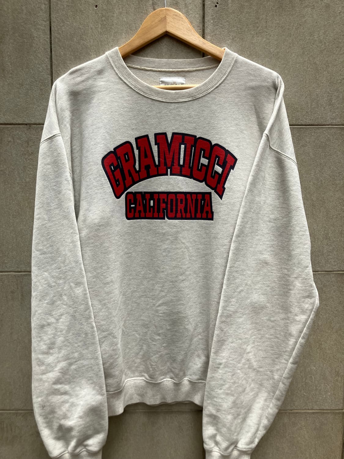 그라미치 아치로고 맨투맨 오트밀 L 상품이미지1