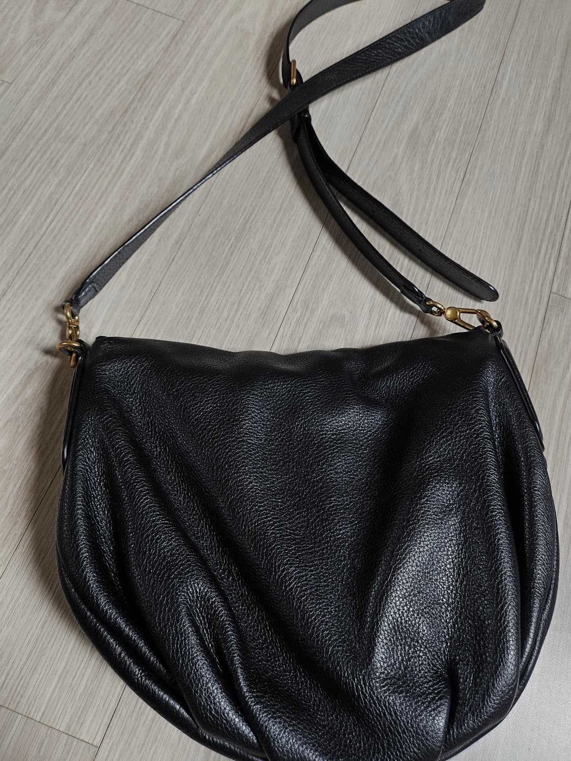 마크바이마크제이콥스 뉴 Q 나타샤백 M0005339 001 상품이미지2