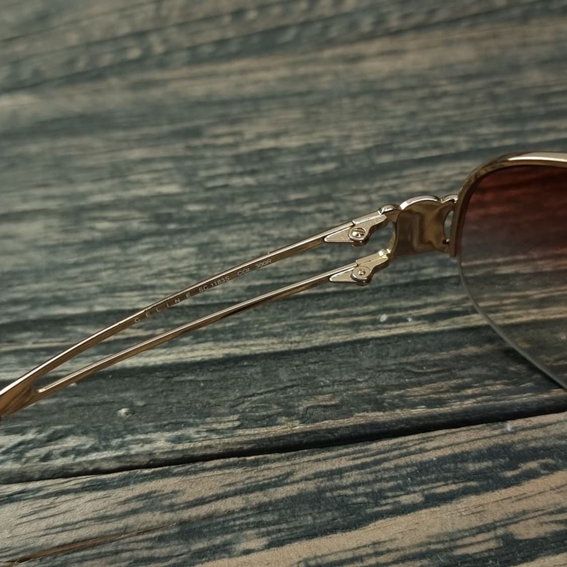 [셀린느] 사이드 로고 긱시크 선글라스 P01213 상품이미지5