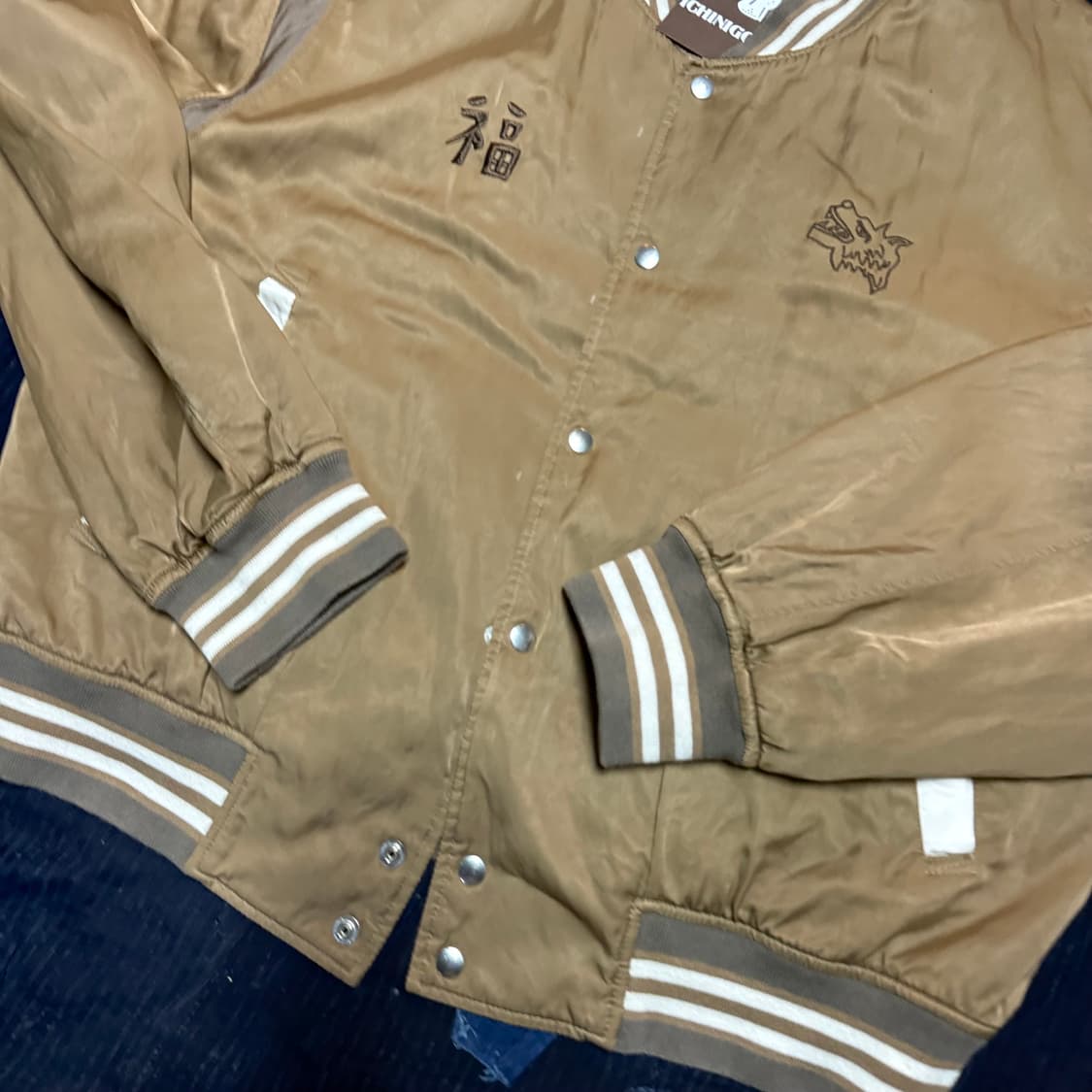 폴리테루 x 행크 레이온 바시티 베이지 3 상품이미지3