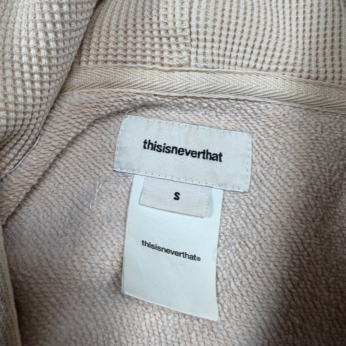 디스이즈네버댓 베이지컬러 후드집업 상품이미지5