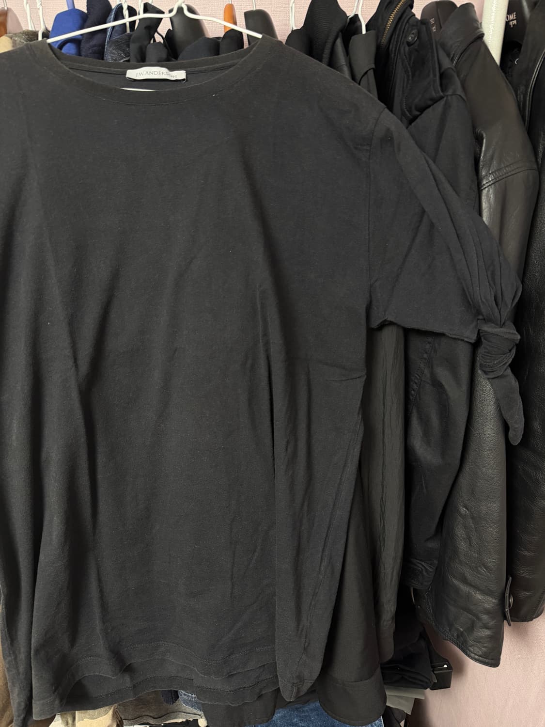 제이더블유엔더슨 소매 매듭 반팔 상품이미지2