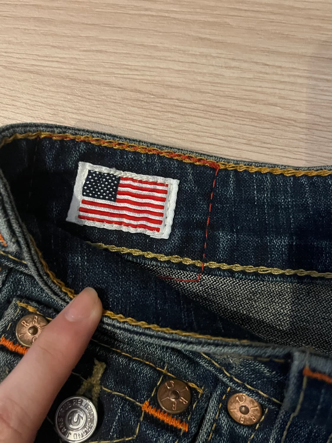 택o새상품) 트루릴리전 로우라이즈 부츠컷 데님 청바지 조이 상품이미지4