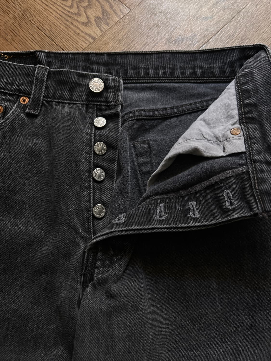 [30]90's 리바이스 501 Made in USA 흑청 데님팬츠 S6 상품이미지3