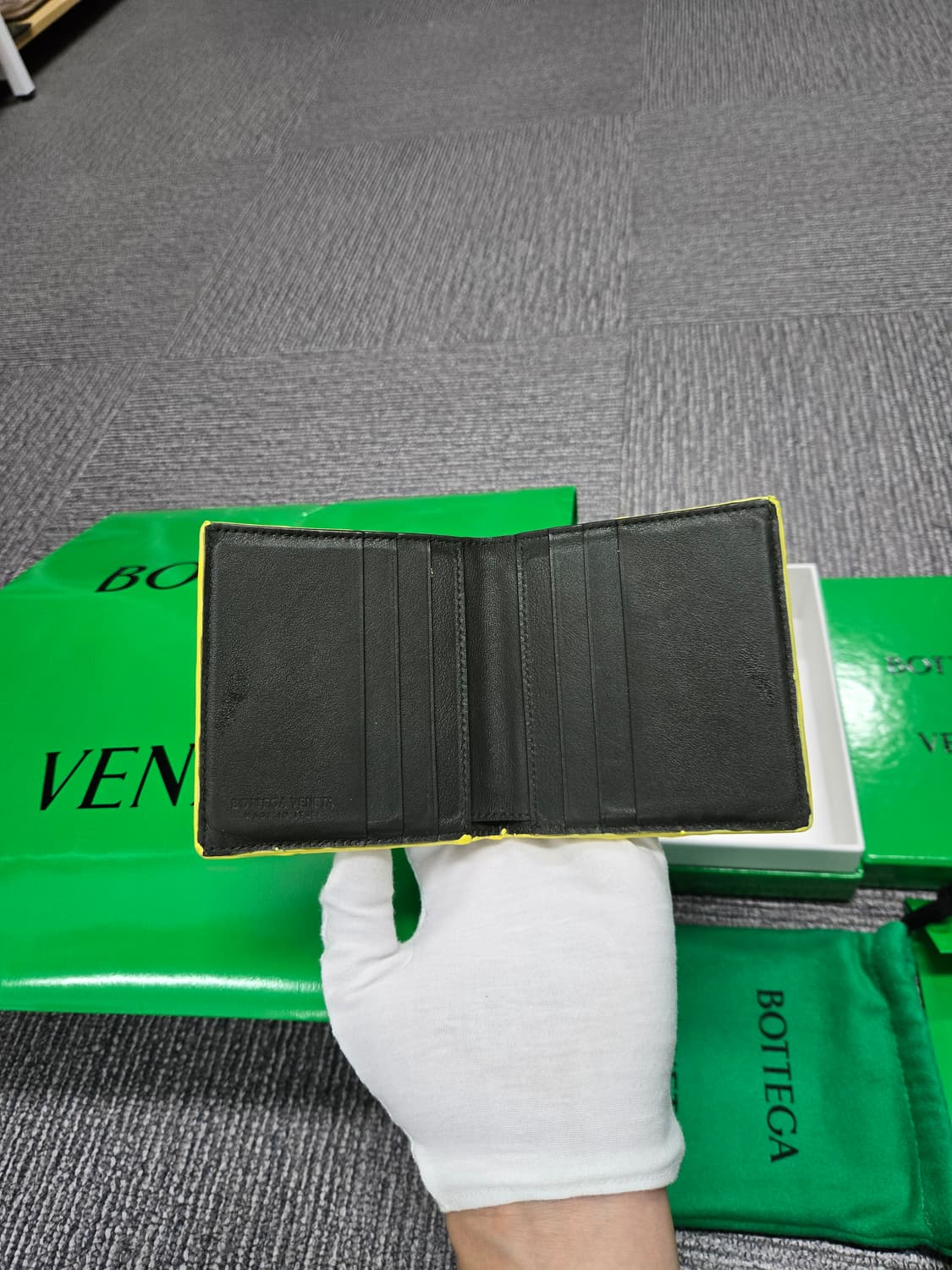 [특가][정품]보테가베네타 카드 반지갑 상품이미지5