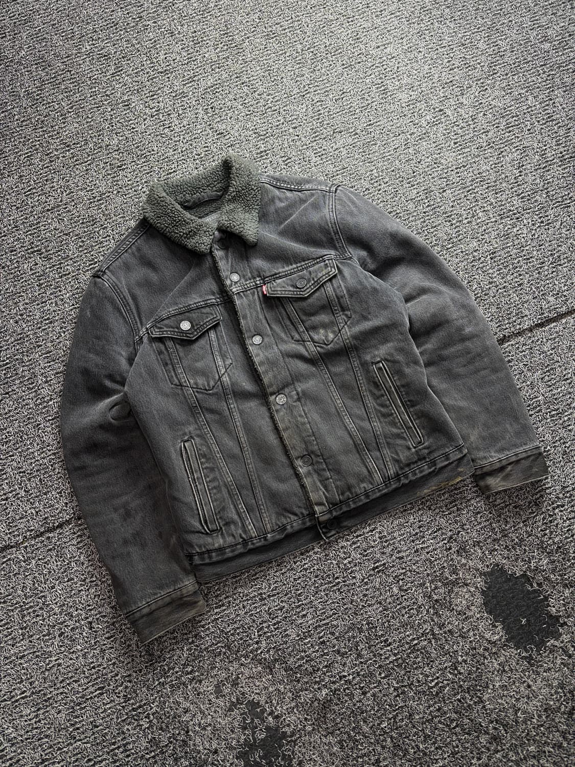 리바이스 워싱블랙 쉐르파 트러커 워크 자켓 3242 상품이미지1