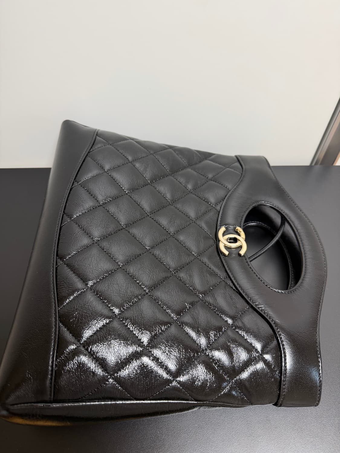 샤넬 31백 스몰 쇼핑백 상품이미지6