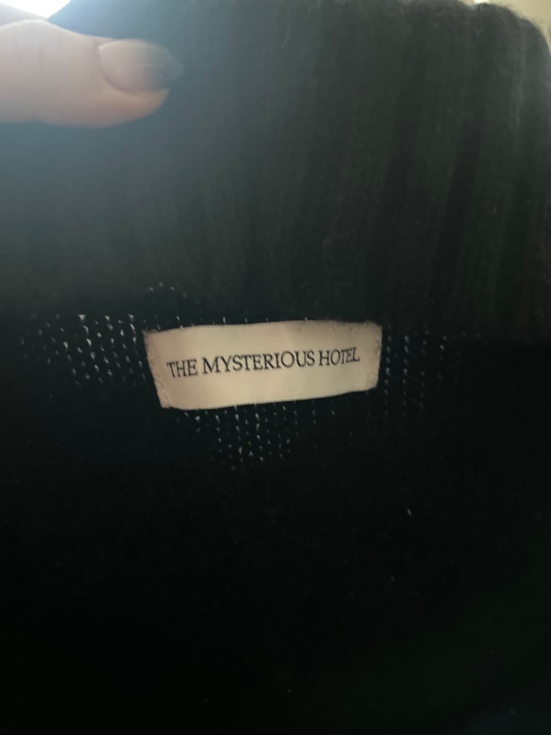 미스테리어스호텔 케이블 크롭 니트 블랙 상품이미지3