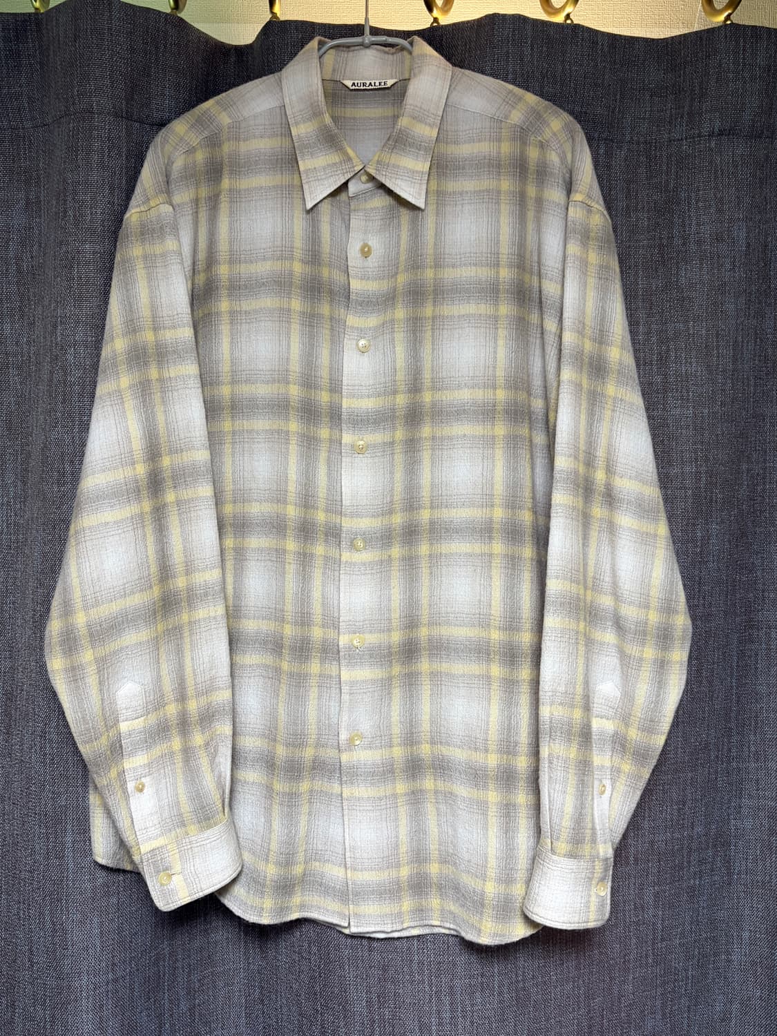 오라리 24aw 에어리 울 셔츠 옐로우 그레이 체크 4사이즈 판매합니다. 상품이미지2