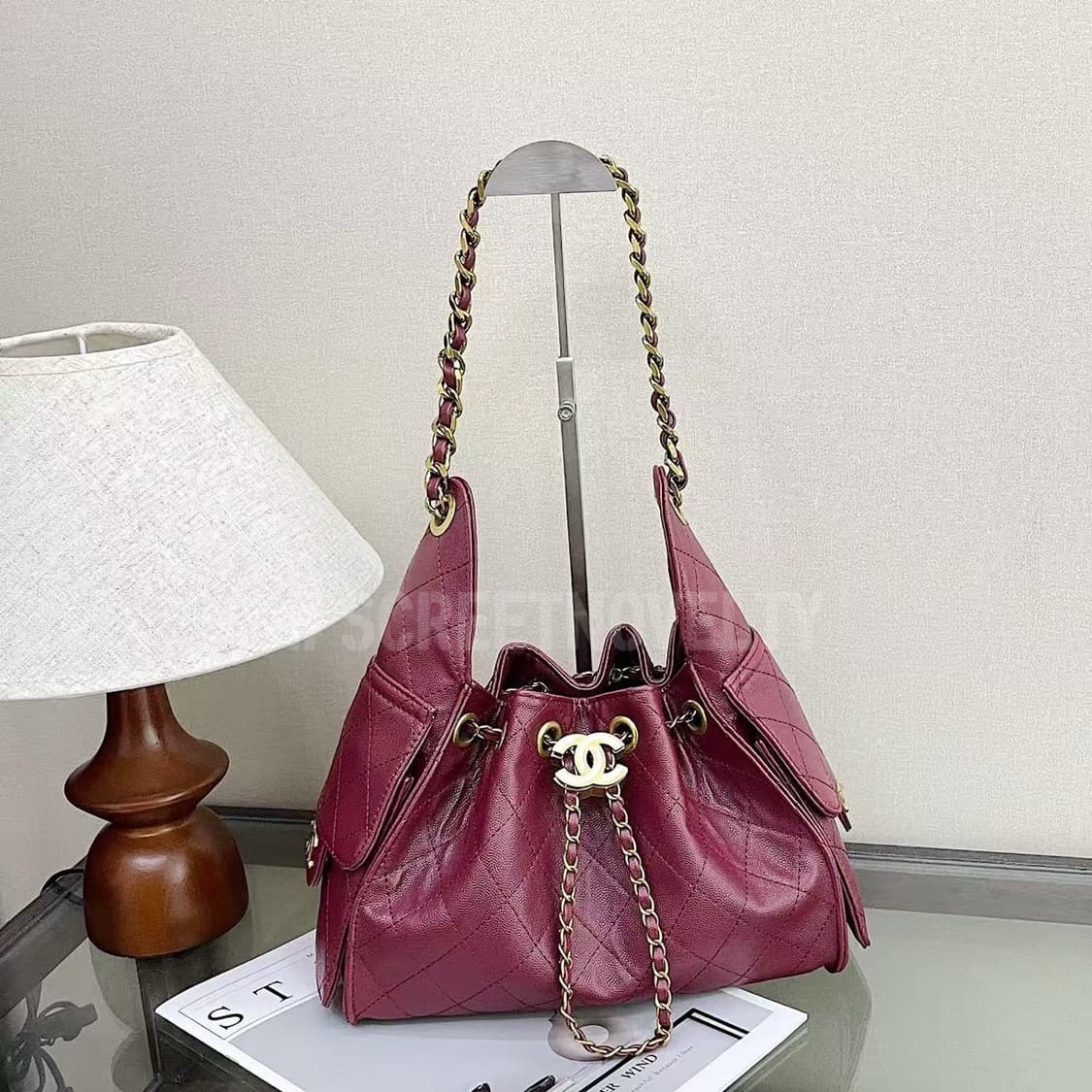 샤넬 25백 클래식 카프스킨 체인 호보백 상품이미지6