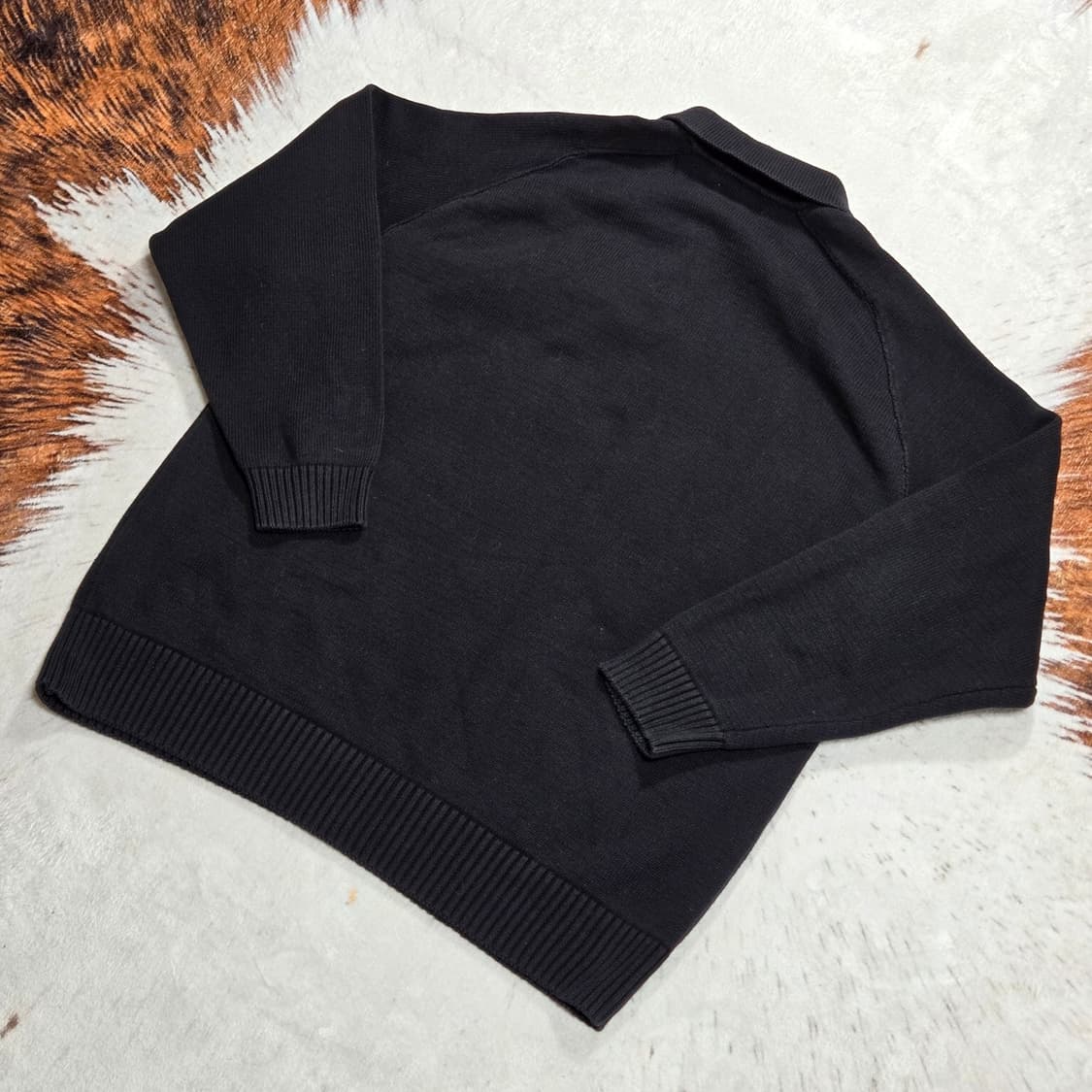 자라 블랙 카라 니트  상품이미지4