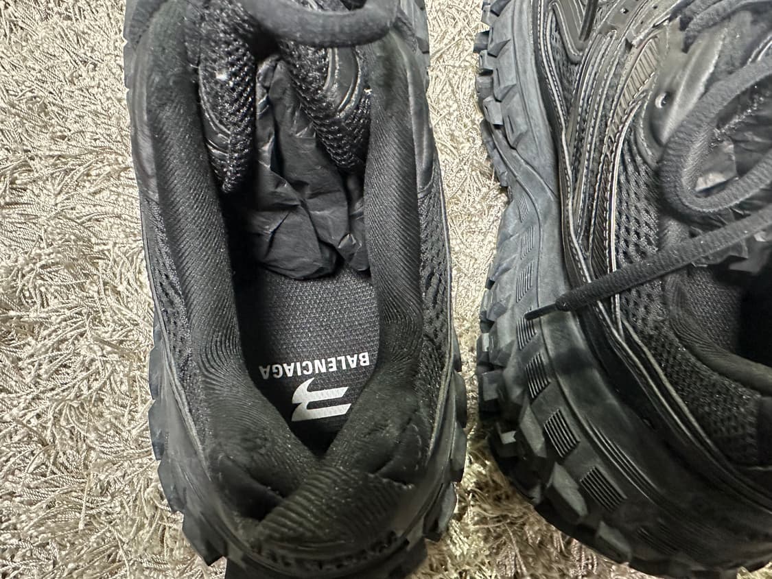 [42] 발렌시아가 디펜더 블랙 상품이미지6