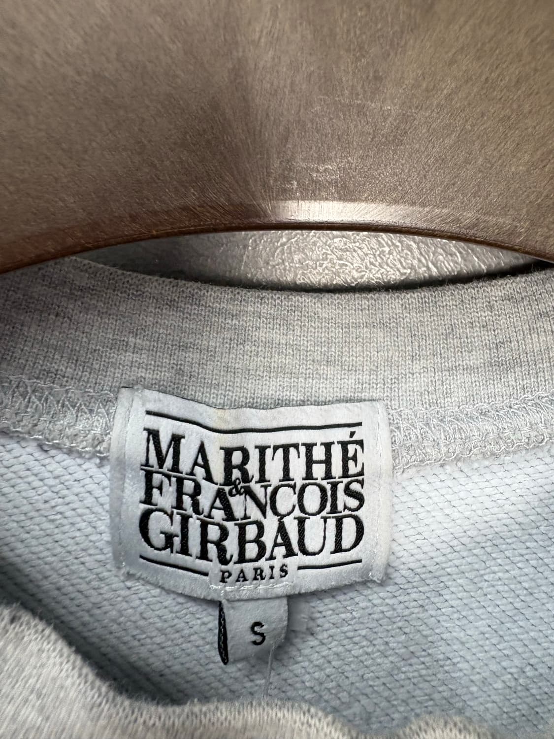 마리떼 프랑소와저버 클래식로고 크롭 맨투맨 A2803 상품이미지5