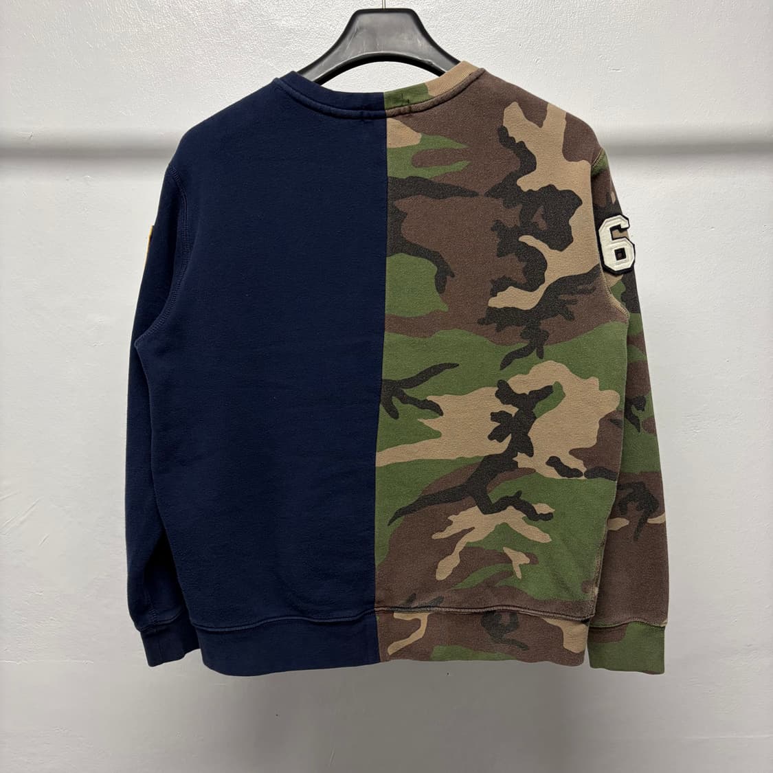 폴로 랄프로렌 타이거 패치 맨투맨 상품이미지2