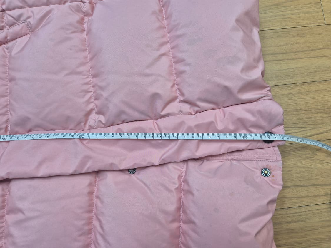 헤지스 키즈 핑크 롱패딩, 사이즈는 145입니다. 엉덩이 덮는 기장이라  상품이미지5