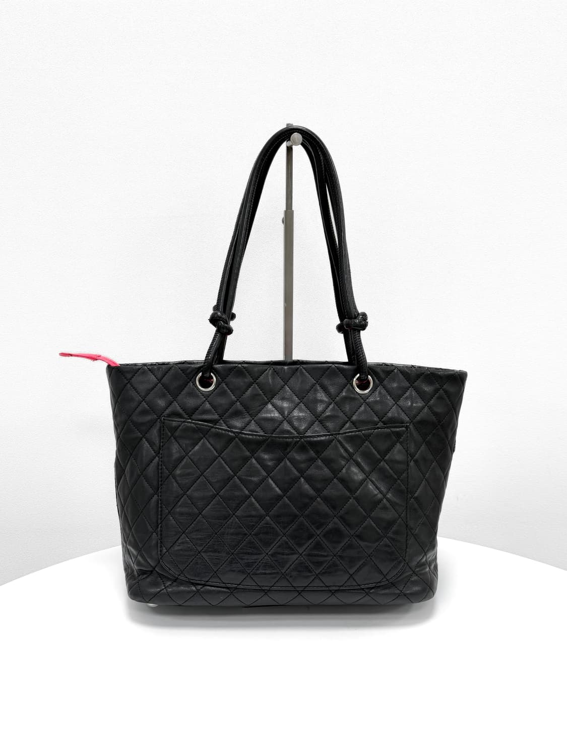 샤넬 깜봉 퀼티드 CC 로고 쇼퍼백 상품이미지3