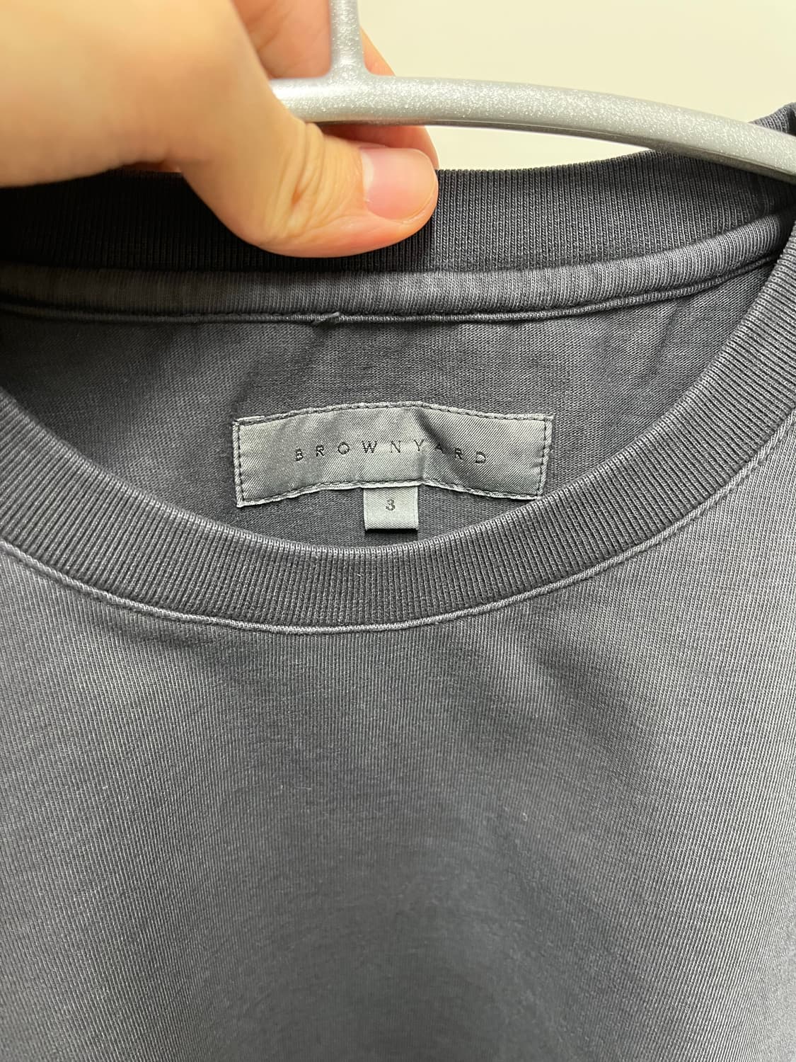 [새제품] 브라운야드 워시드 롱슬리브 Washed Black 3 상품이미지4