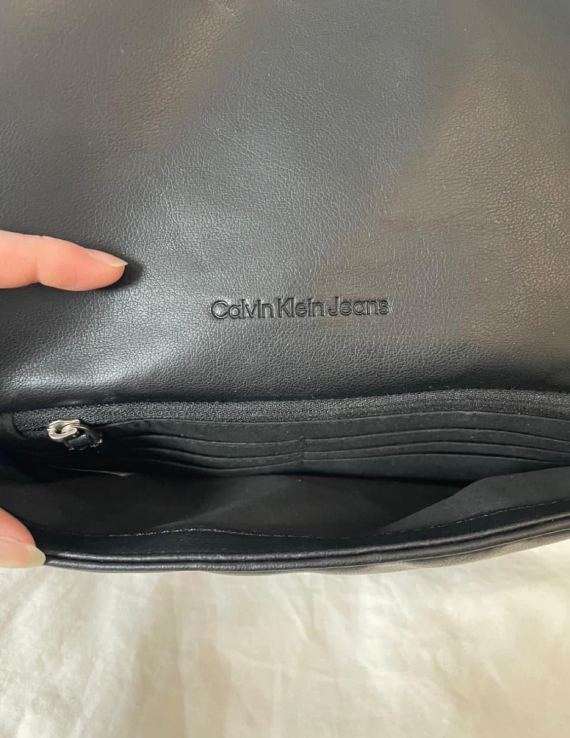 캘빈클라인 크로스 체인백 상품이미지3