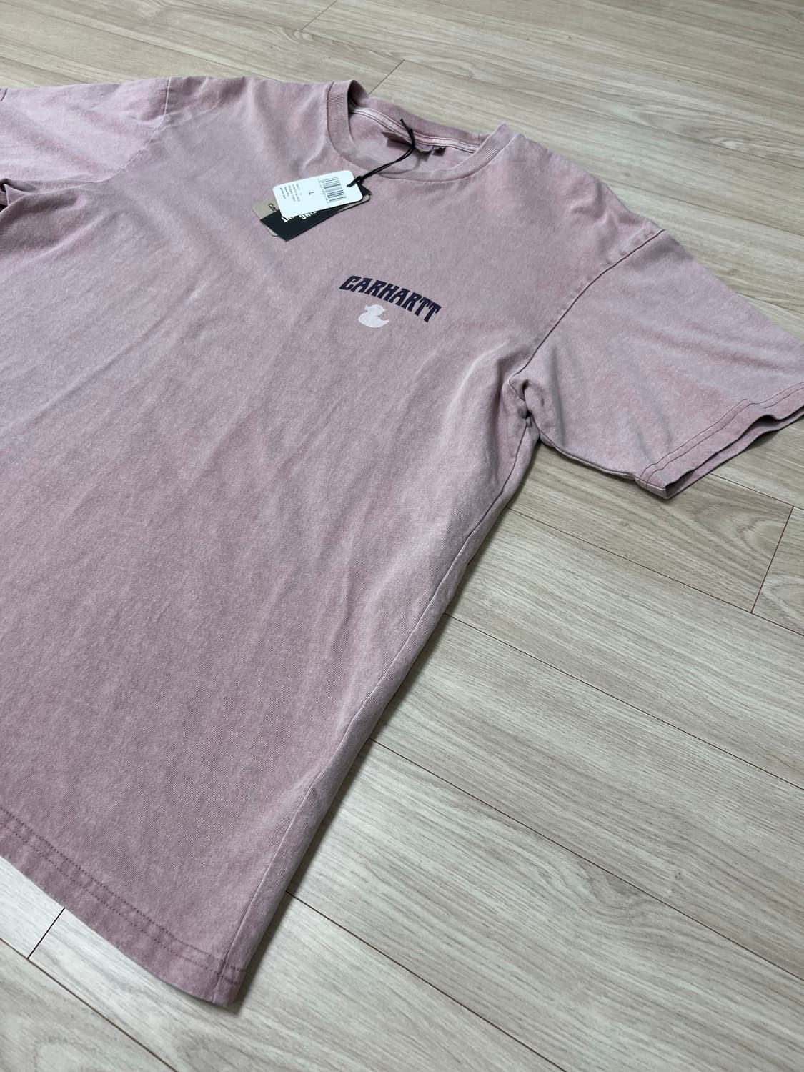 칼하트 WIP/ Duckin T-shirt Glassy Pink / L 상품이미지4