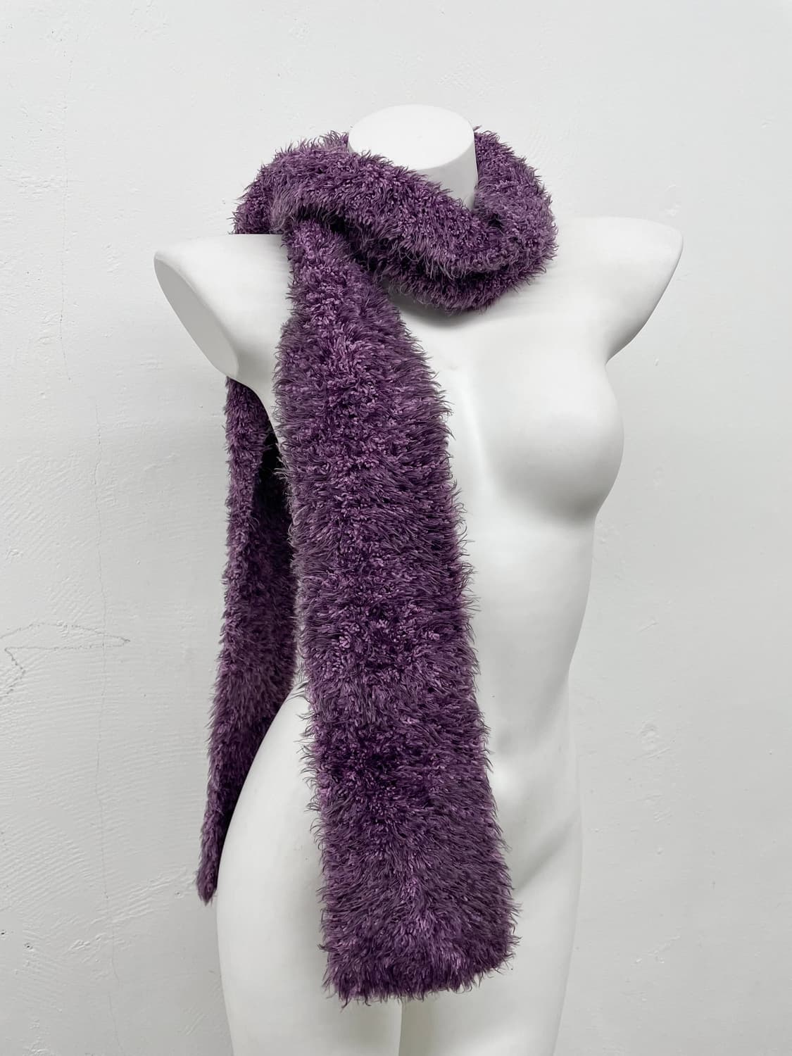 퍼플 헤어리 머플러 상품이미지1