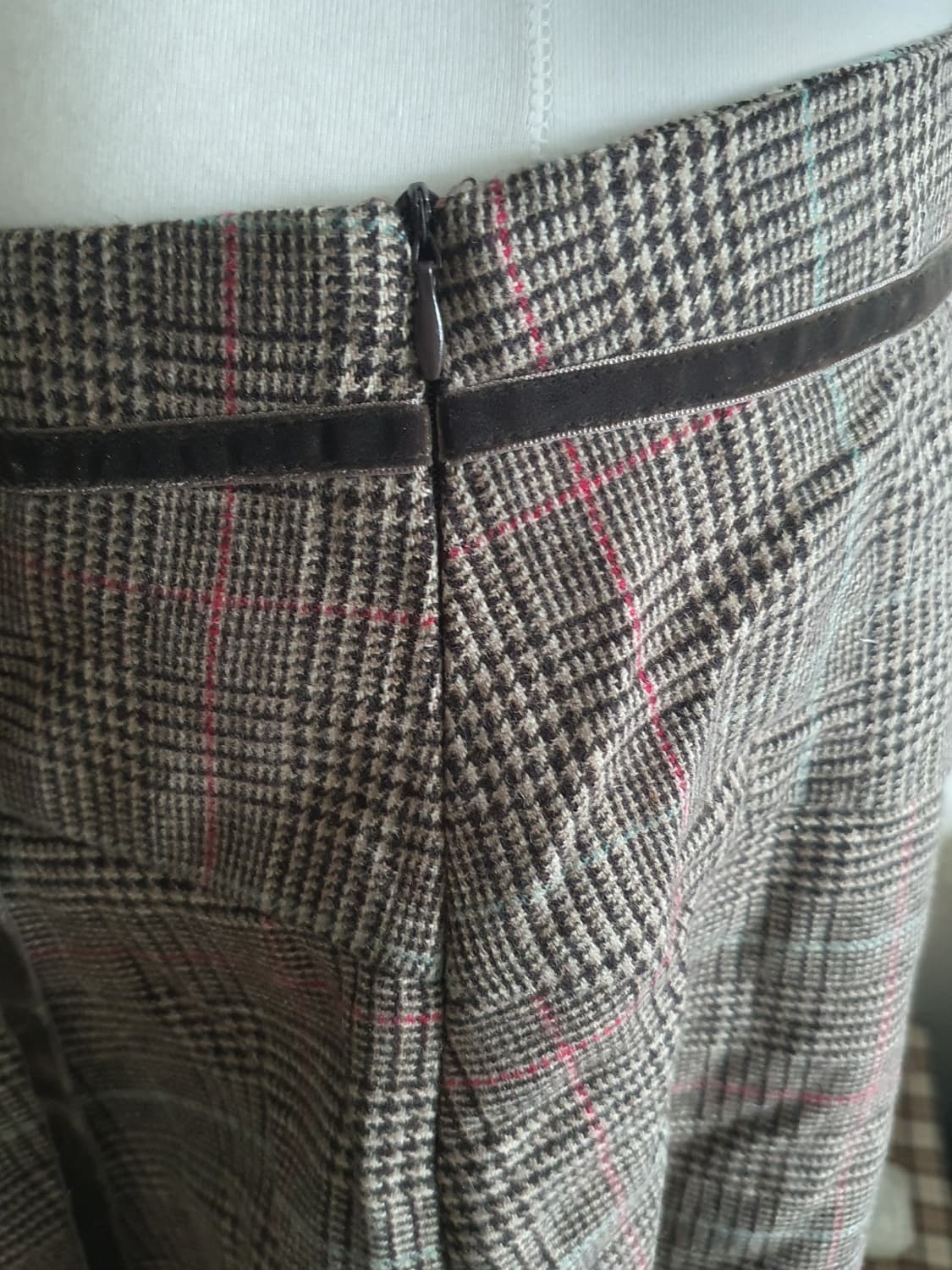 [모리걸] 체크 모직 캉캉 미디스커트 30 상품이미지4