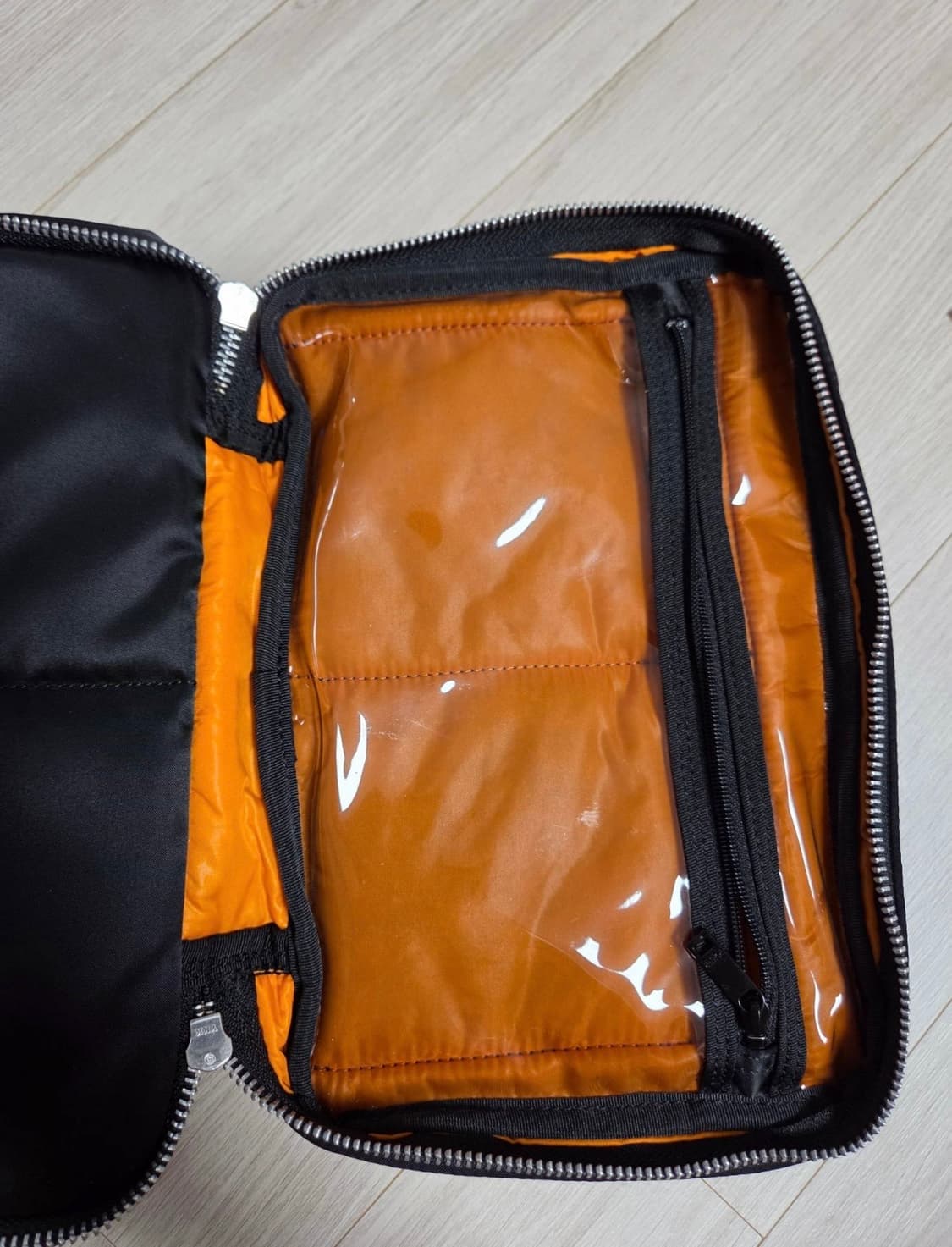 포터 탱커 숄더백 스몰 블랙 S급 중고 상품이미지2