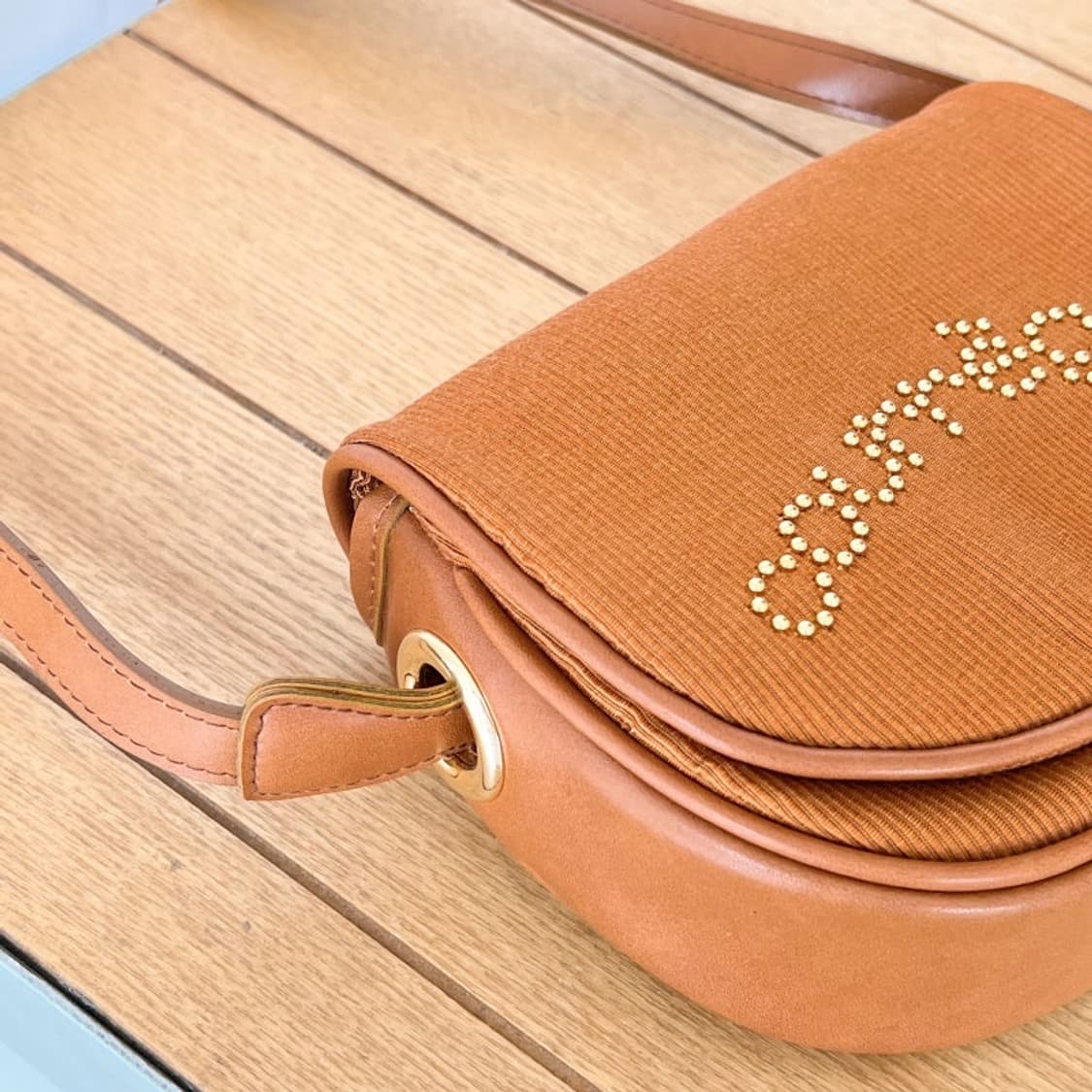 [새상품] courreges / 꾸레쥬 브라운 크로스백 상품이미지4