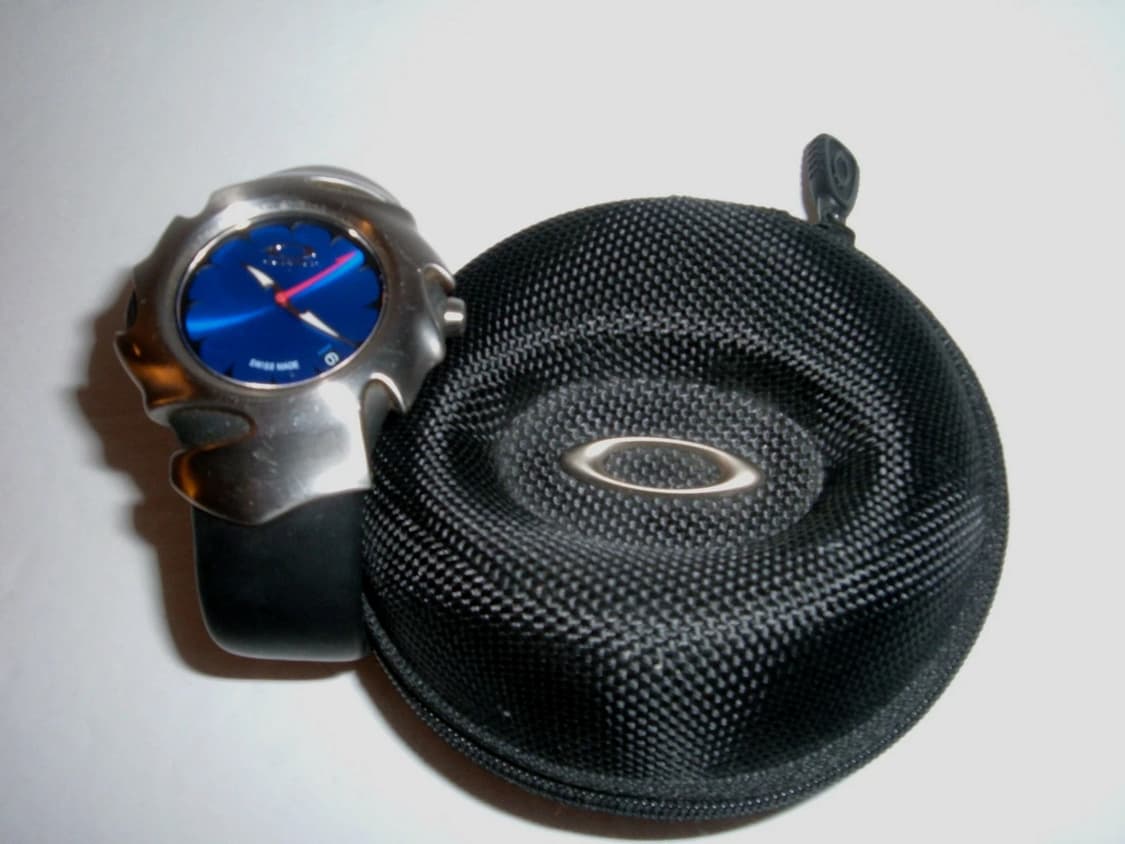오클리 시계 Oakley Soft Travel Watch 상품이미지1