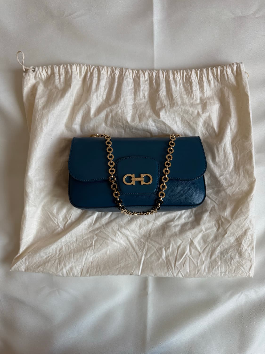 페라가모 간치니 로리 숄더백 상품이미지2