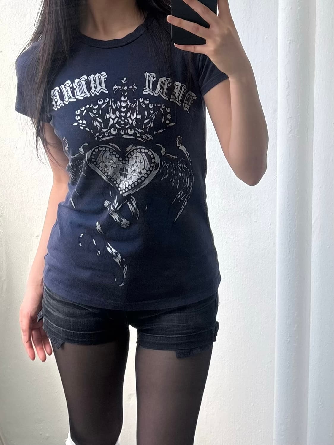 Vintage Navy Heart Graphic T-shirt 상품이미지4