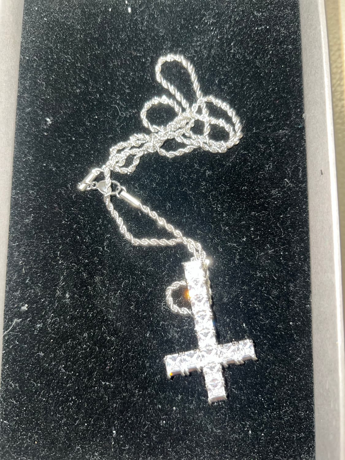 Opium 역십자가 ice 목걸이 pendant necklace 상품이미지1