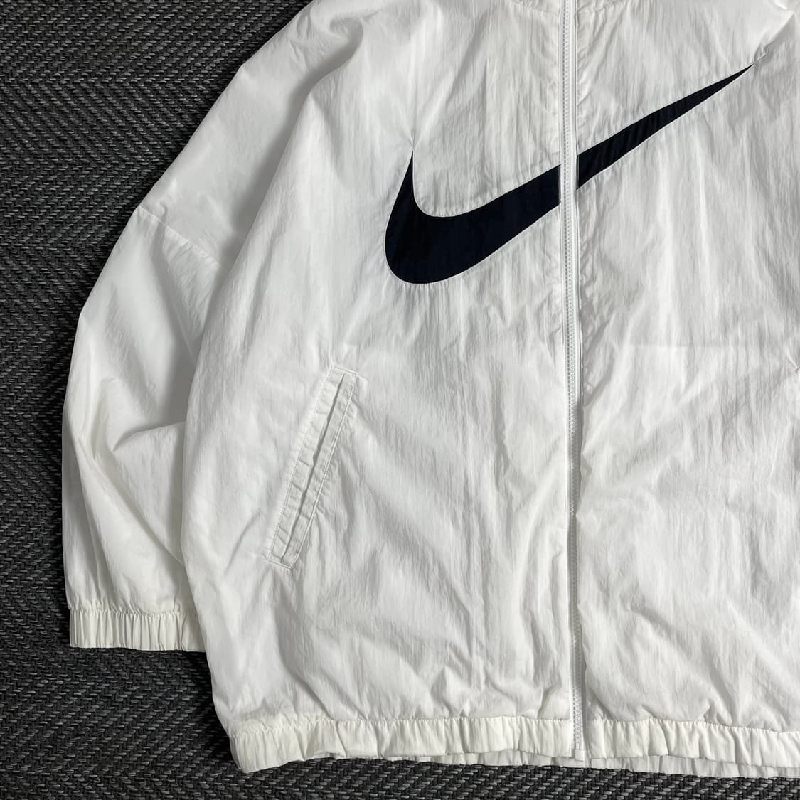나이키 신형 빅스우시 나일론 박시핏 바람막이y 3344 상품이미지4