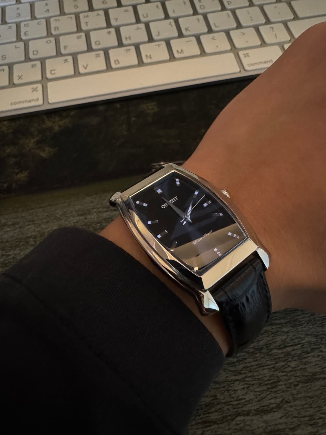 오리엔트 까르띠에 탱크 쿼츠 가죽시계 상품이미지5