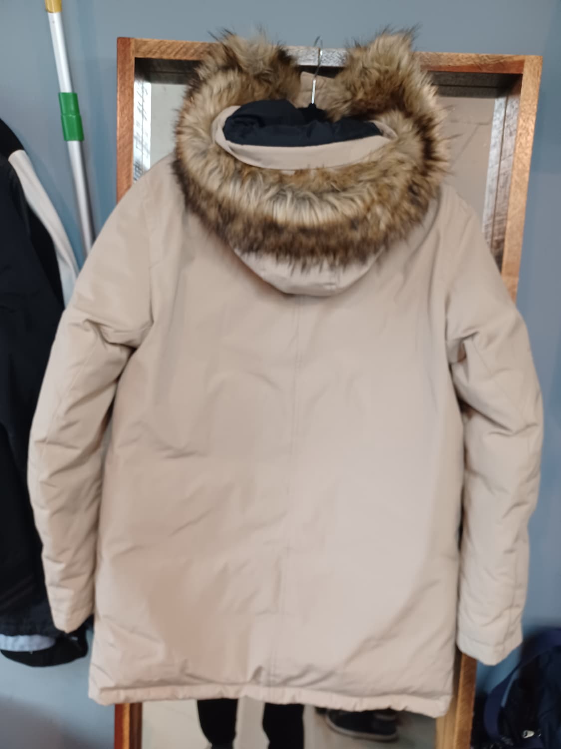 노스페이스 화이트라벨 몬타너스 다운 패딩 95 상품이미지2