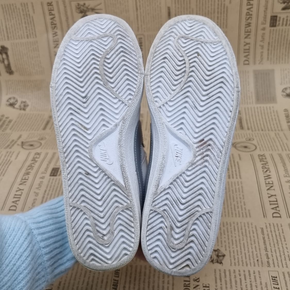 나이키 코트 로얄 스니커즈 250 상품이미지3