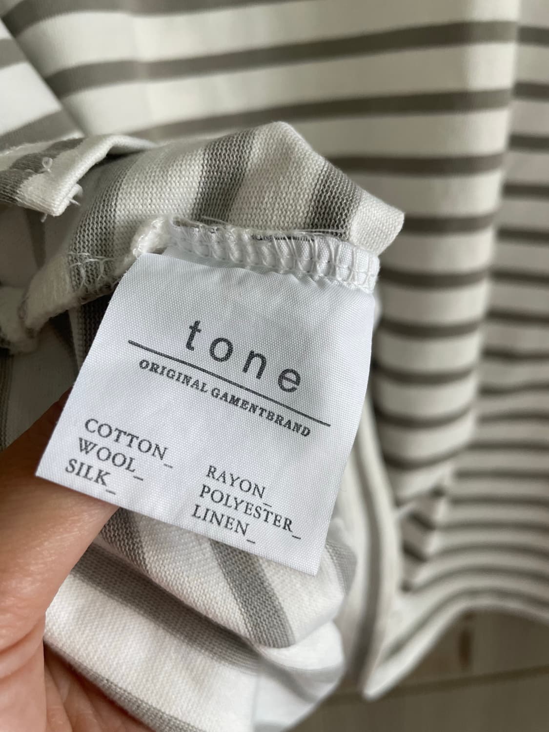 너디 뮤트 올리브그린 단기라 스트라이프 롱티 상품이미지5