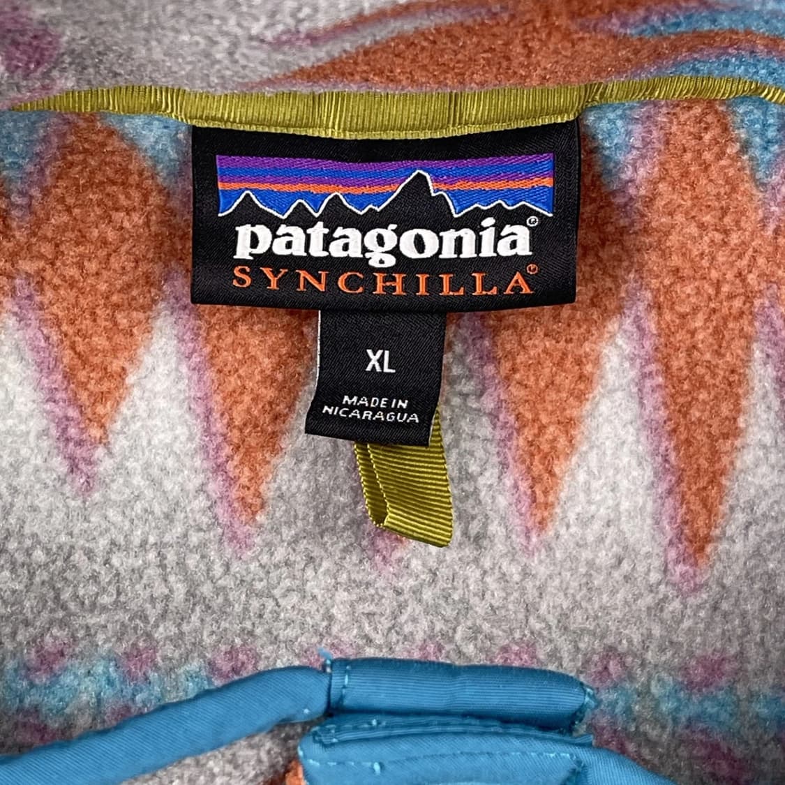 17FW 파타고니아 신칠라 스냅-T 아즈텍 패턴 상품이미지3