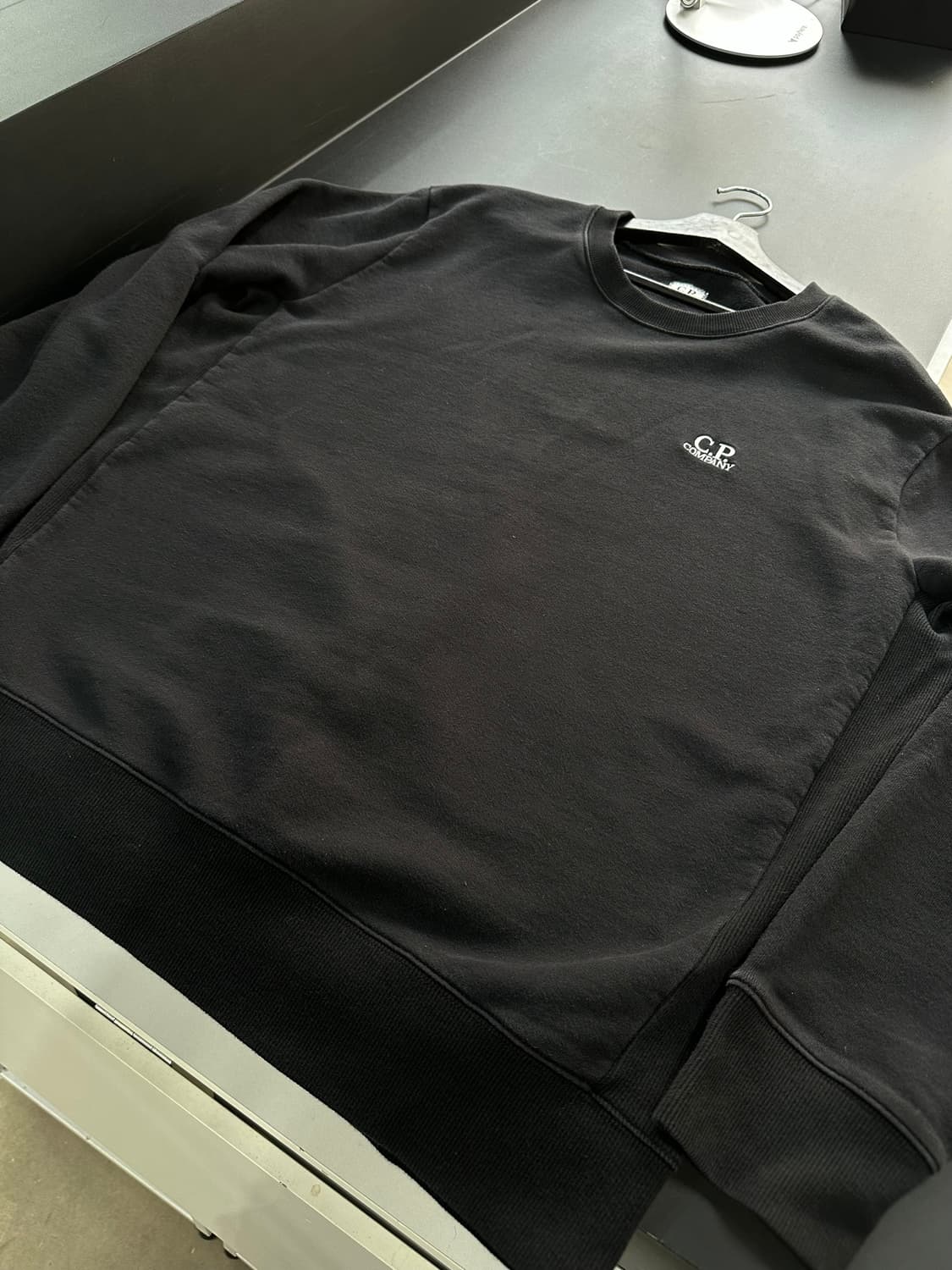 C.P Company 자수로고 크루넥 스웻셔츠 맨투맨 상품이미지4