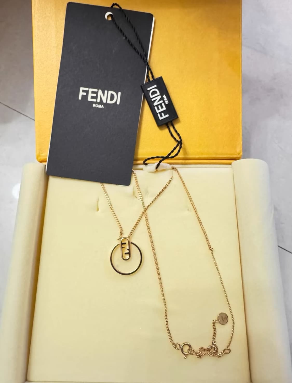 펜디 목걸이  상품이미지1