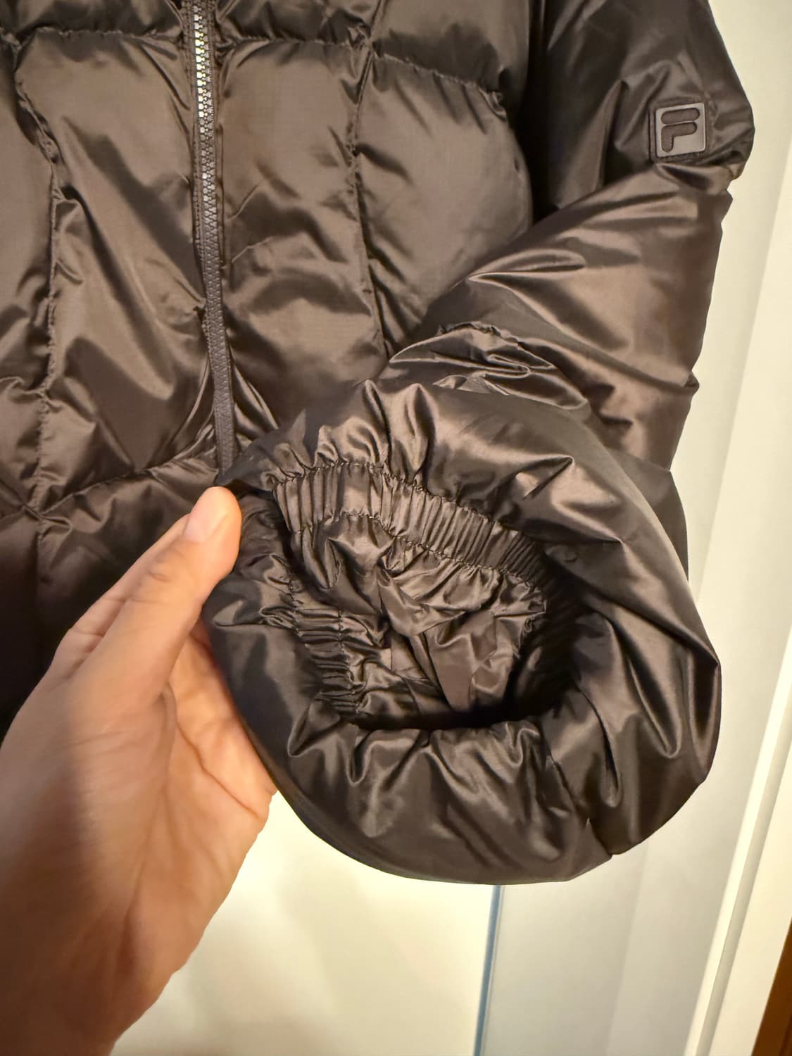 휠라 여성 플로우다운 패딩 초코 상품이미지7