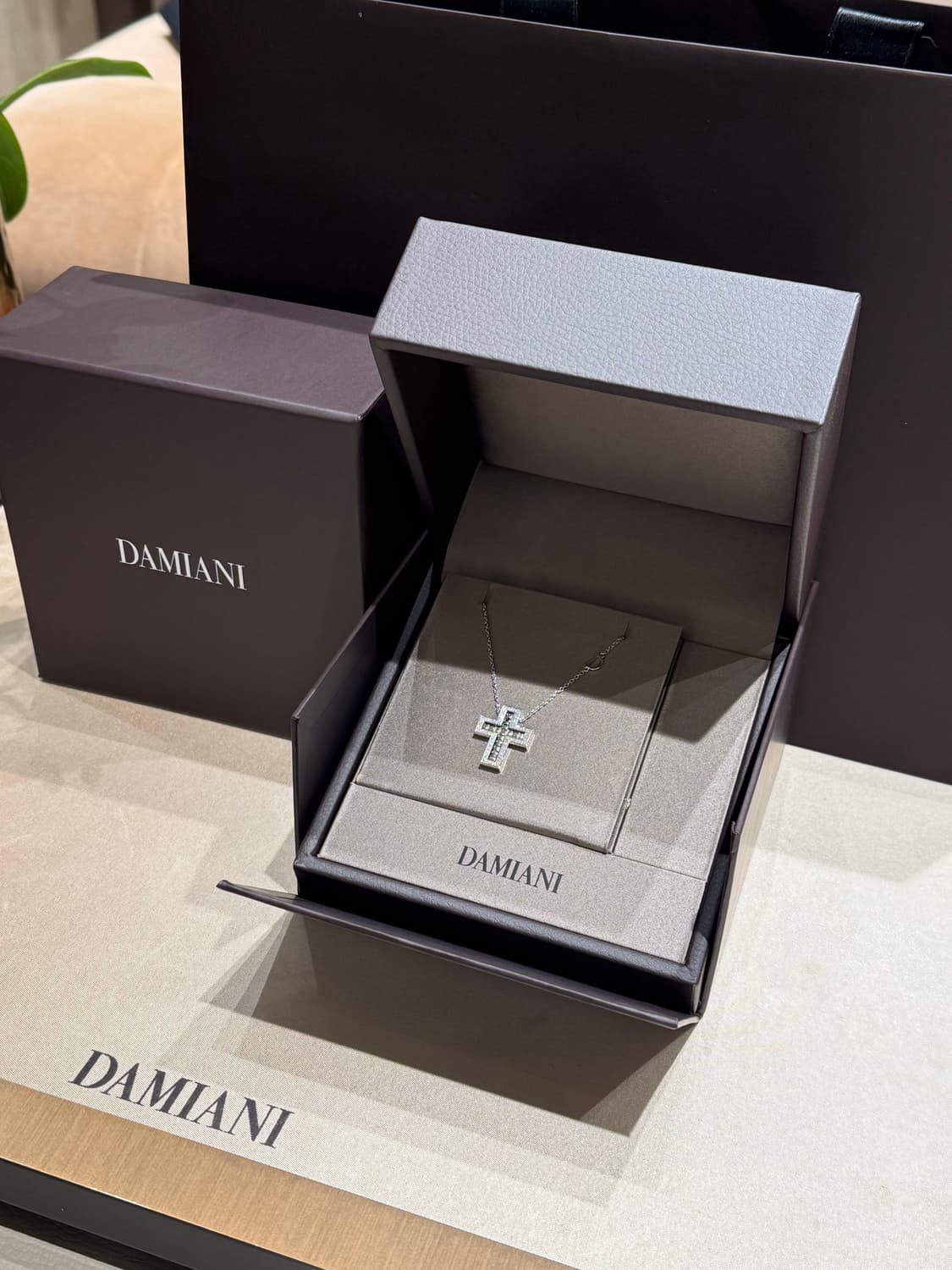 다미아니 벨에포크 화이트골드 네크리스 스몰 신상 상품이미지1