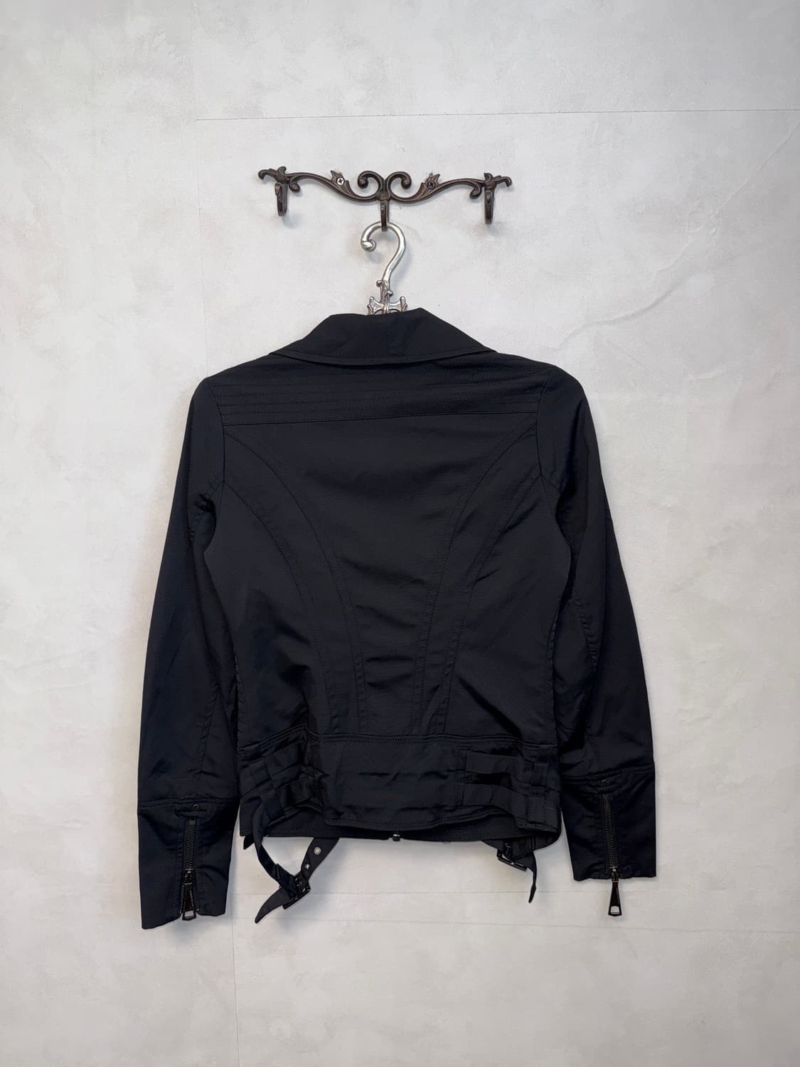 Black side buckle slit zipper detail jk 상품이미지3