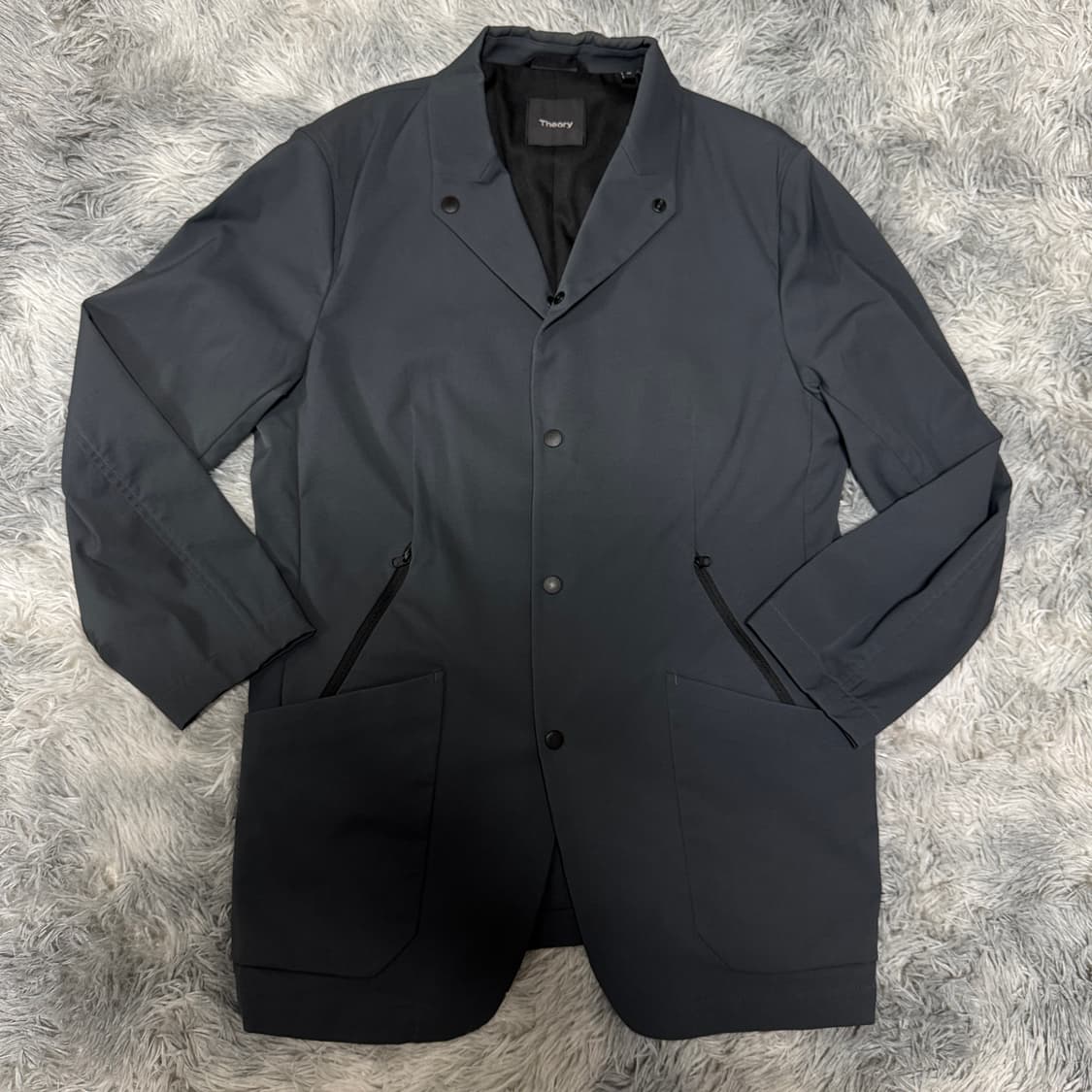 띠어리 남성 나일론자켓  M (3)사이즈 백화점택 상품이미지2