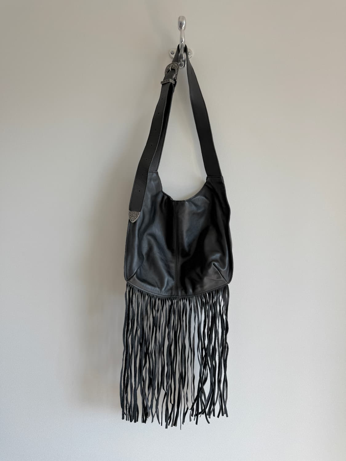 미스테리어스 호텔(THE MYSTERIOUS HOTEL) 웨스턴 레더백 상품이미지1