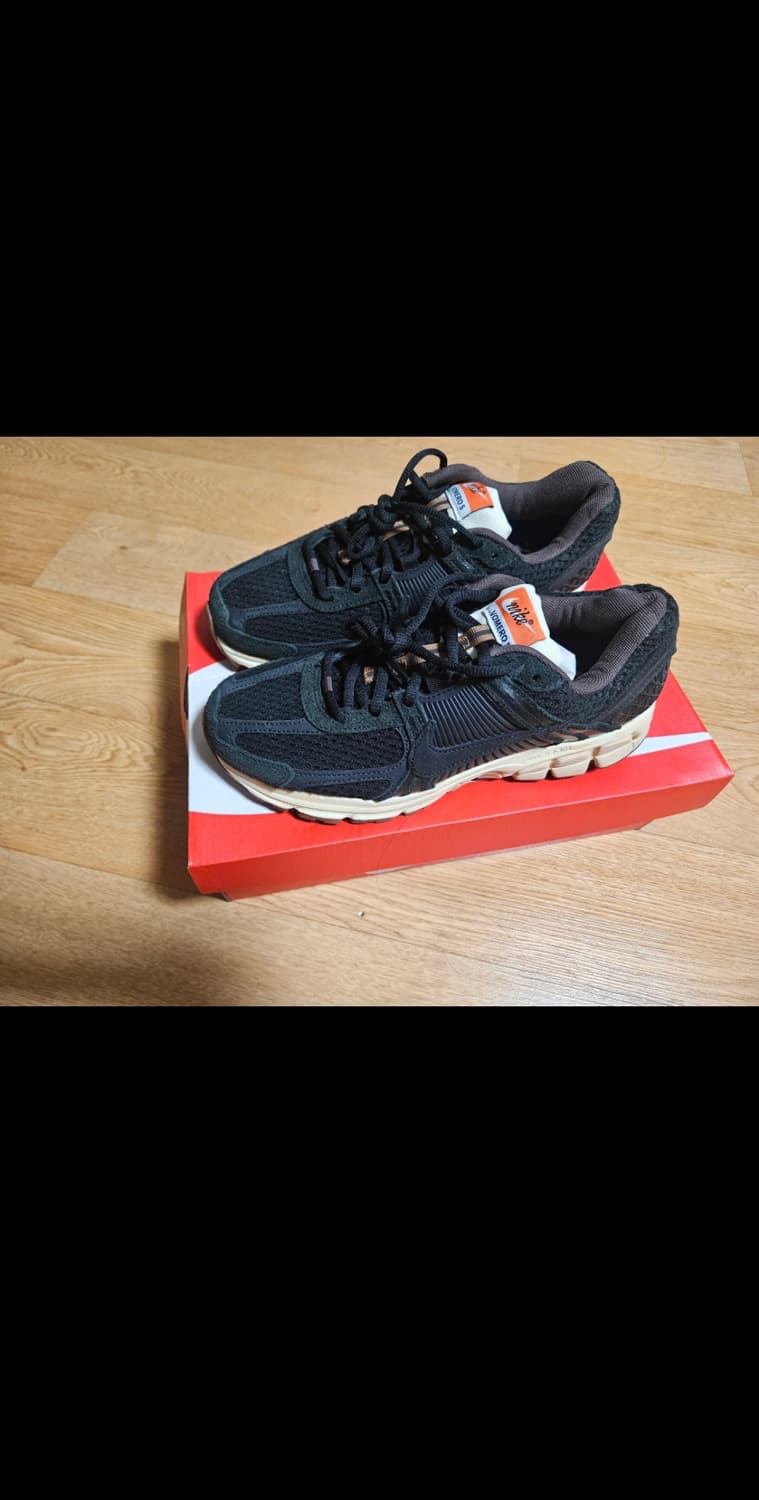 (새상품) 나이키 줌 보메로 블랙 260 //(W) Nike Zoom V 상품이미지2
