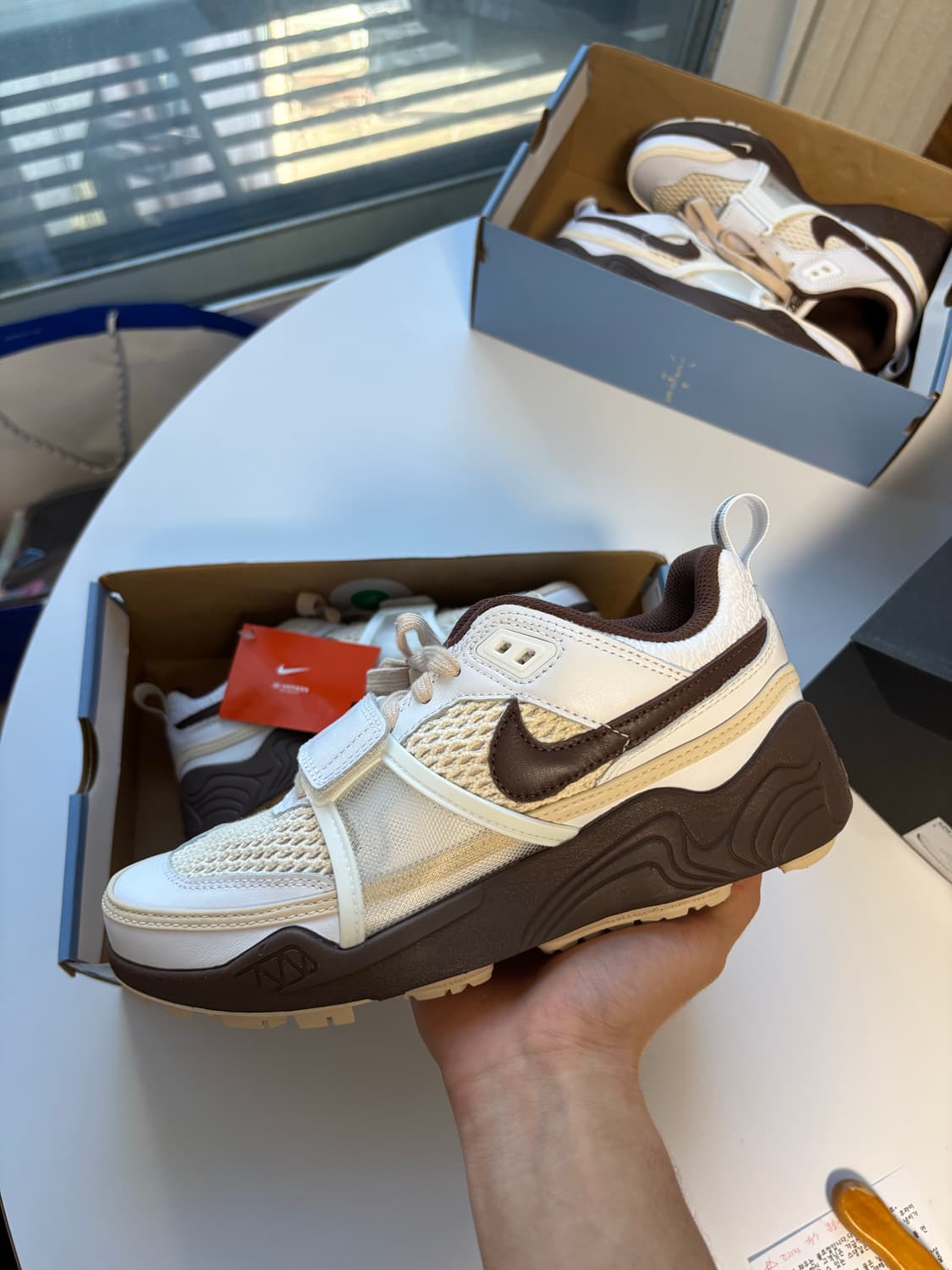 새상품 나이키 줌 필드 트래비스 스캇 -230,240 상품이미지1